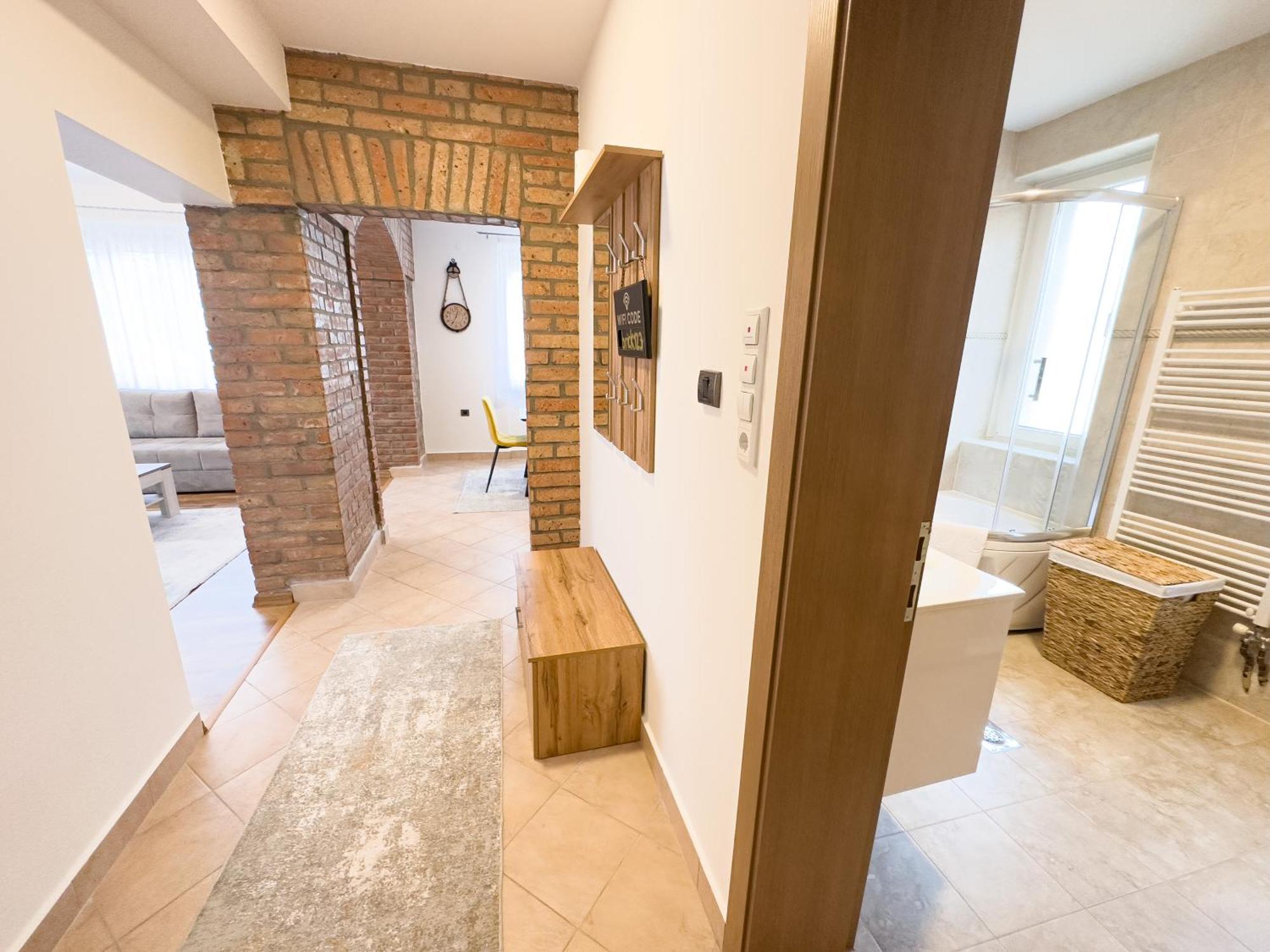 Luxurious And Cosy Brick Apartment - Free Private Parking Sarajevo Bagian luar foto